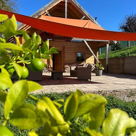 Holiday home Wood Hillside Retreat *